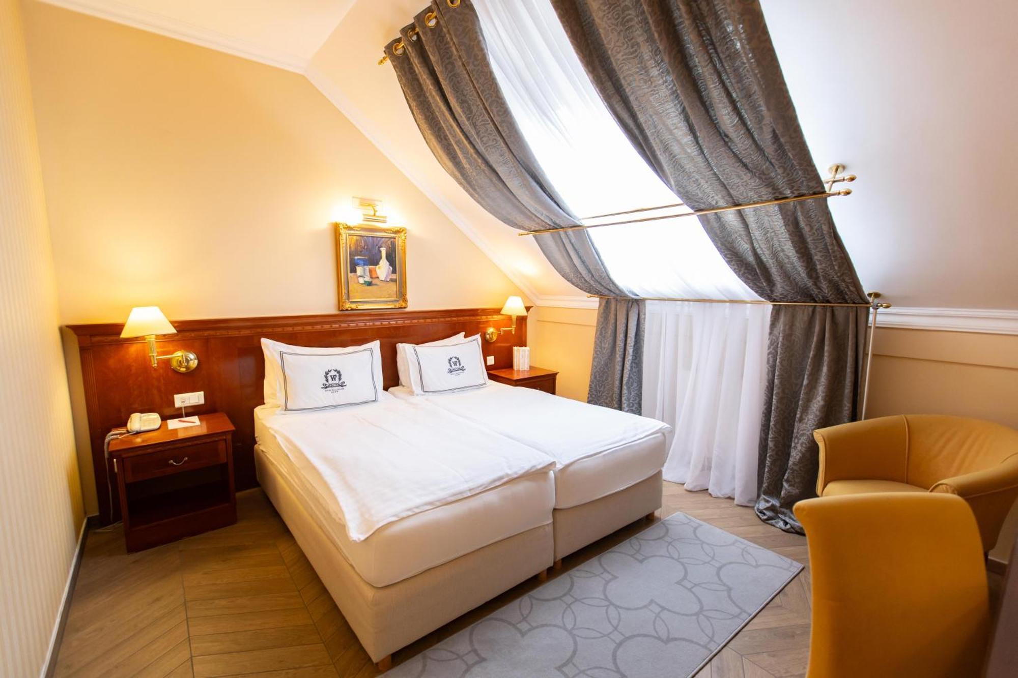 Hotel Waldinger Осієк Екстер'єр фото
