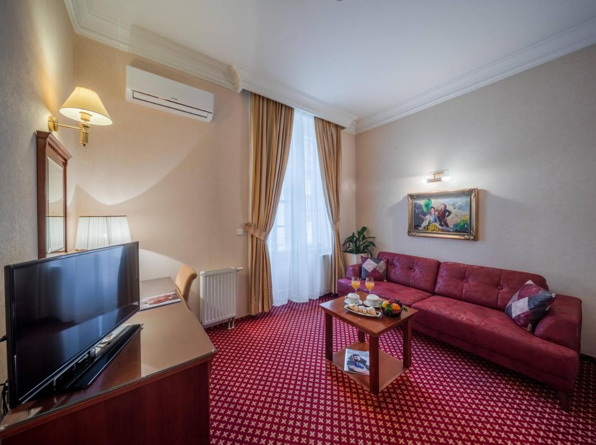 Hotel Waldinger Осієк Екстер'єр фото
